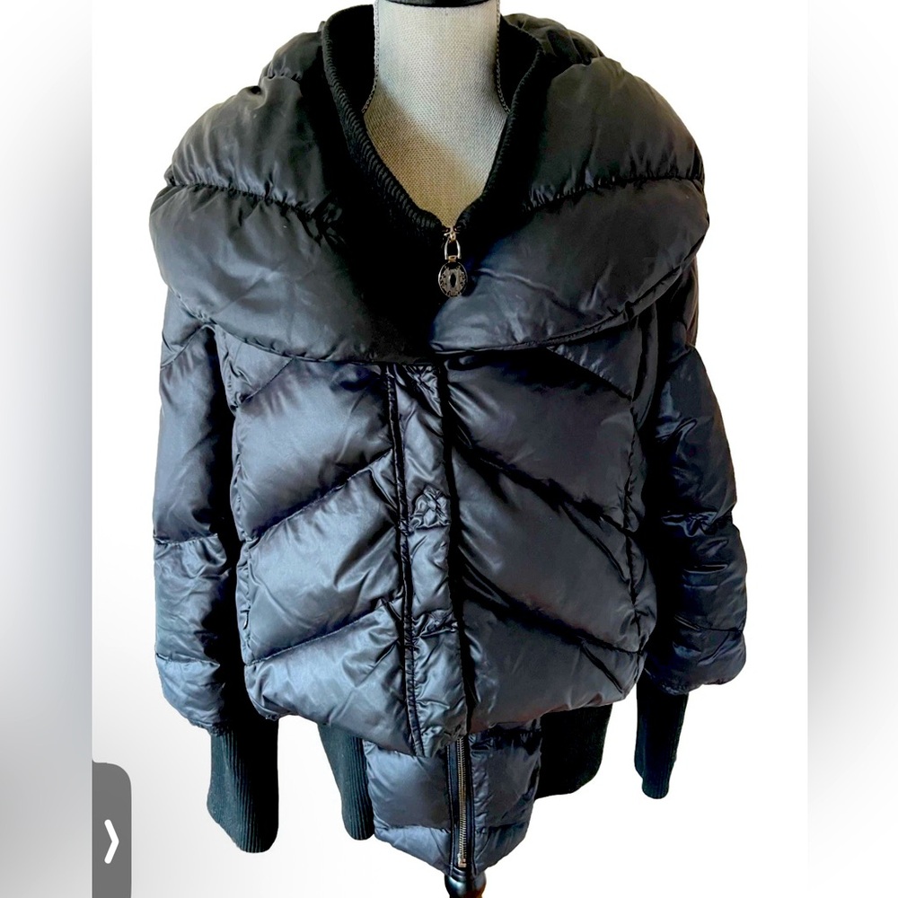 Elie Tahari Down Puffer Jacket Black Large,  Can Fit XL, High End Quality, Rare!